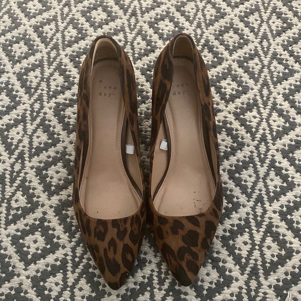Leopard heels